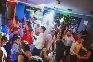 dj-fenytechnika-latvanyos-nyitotanc-12